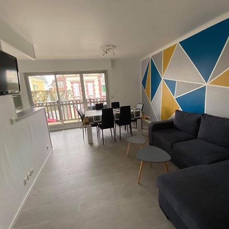 Cabourg Centre, Appartement Pour 4 Personnes A 100M De La Mer Eksteriør bilde