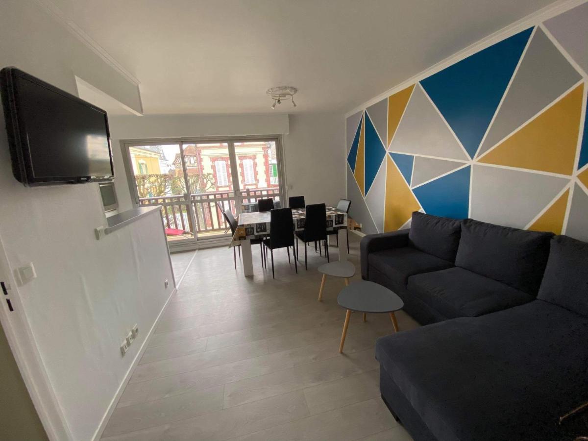 Cabourg Centre, Appartement Pour 4 Personnes A 100M De La Mer Eksteriør bilde